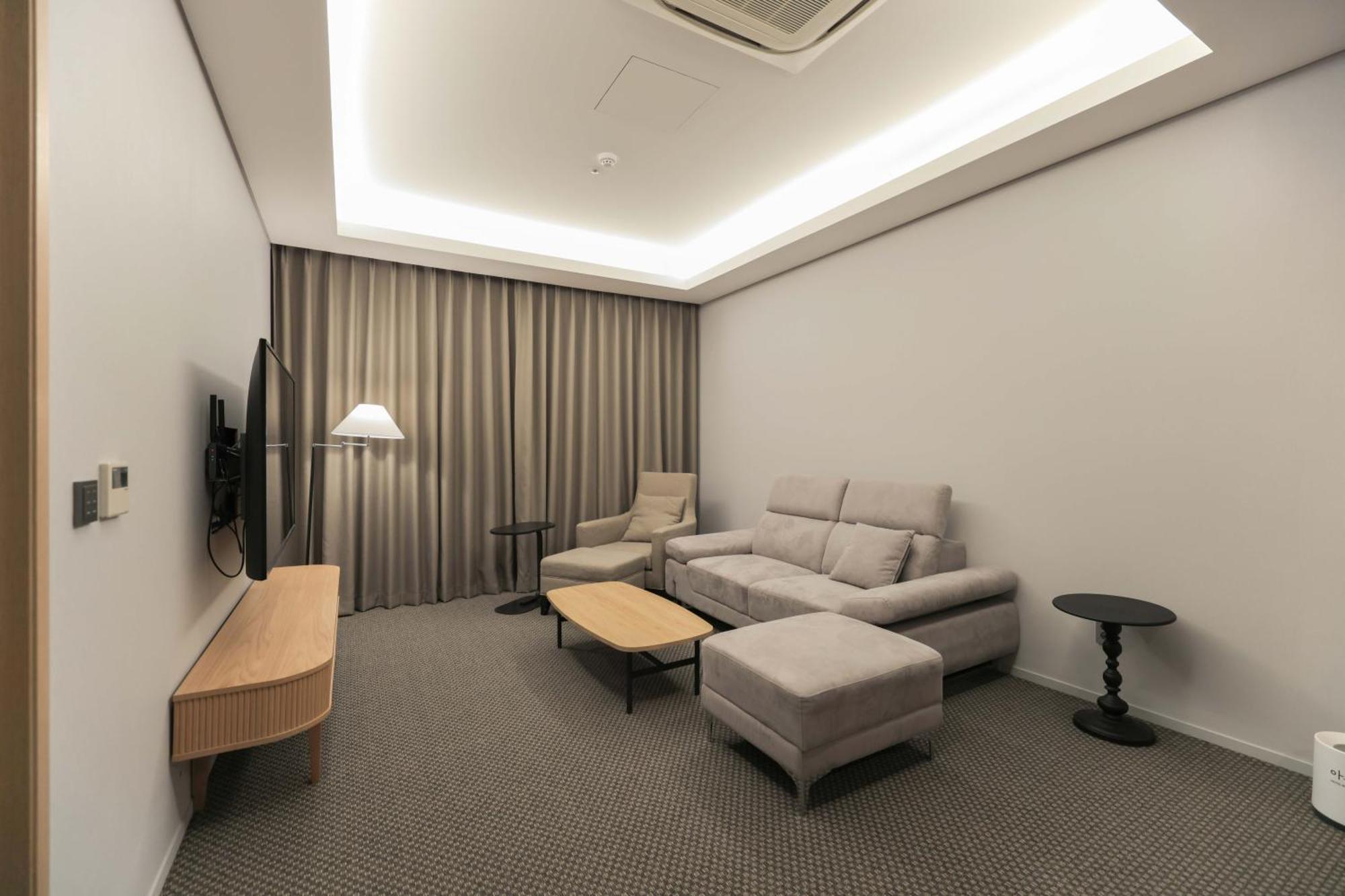 Aank Hotel Incheon Guwol Buitenkant foto